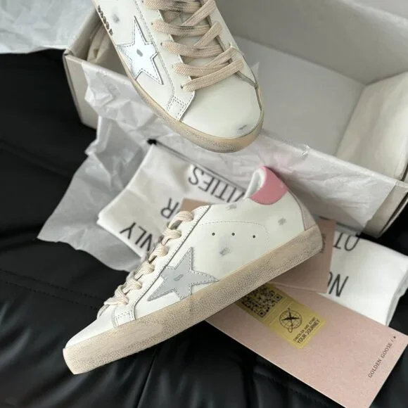 Golden Goose - Picture 9 of 9